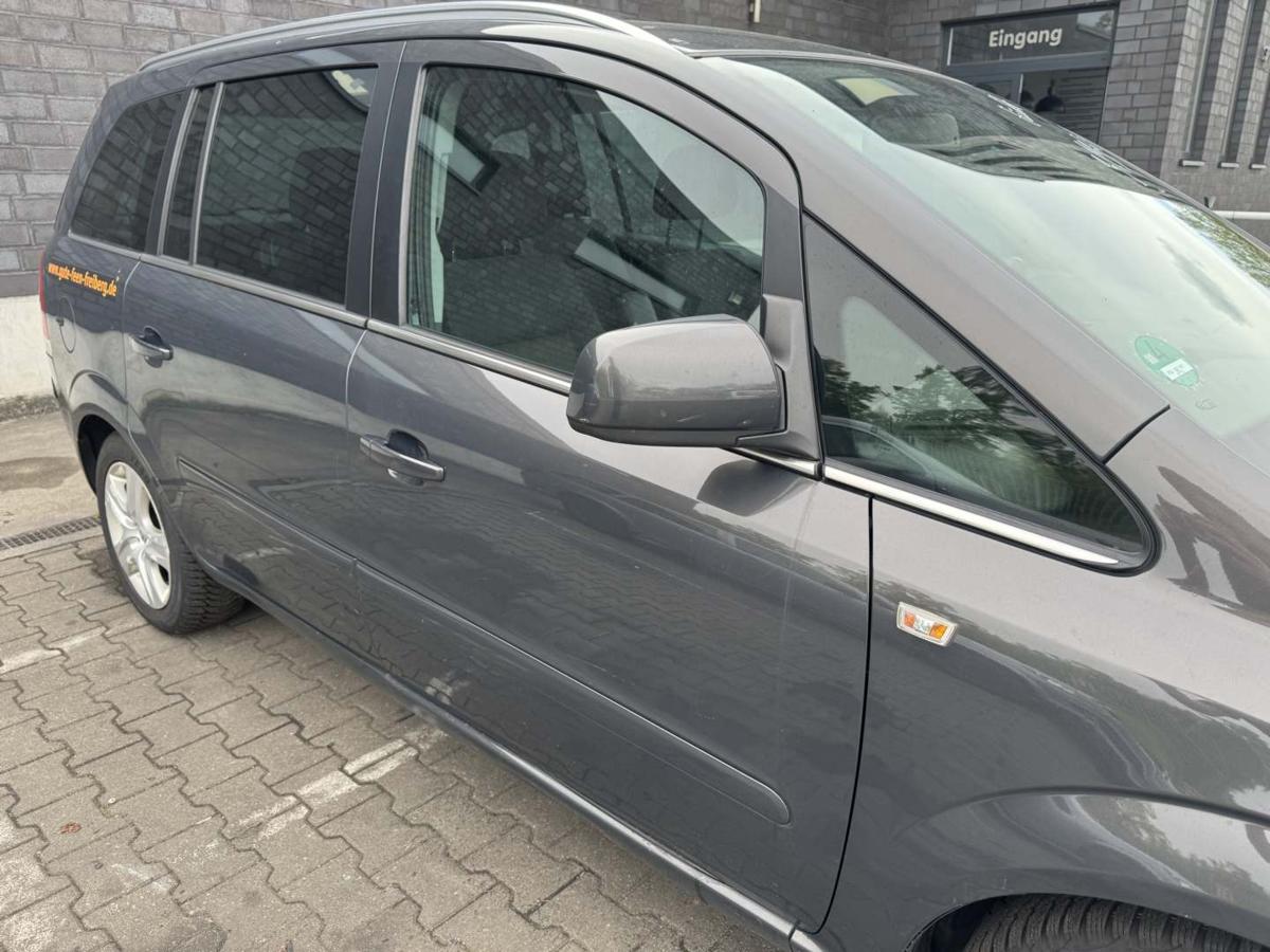 Opel Zafira B original T&uuml;r vorn rechts Z190 Phantom Grey Rohbau Bj.2012